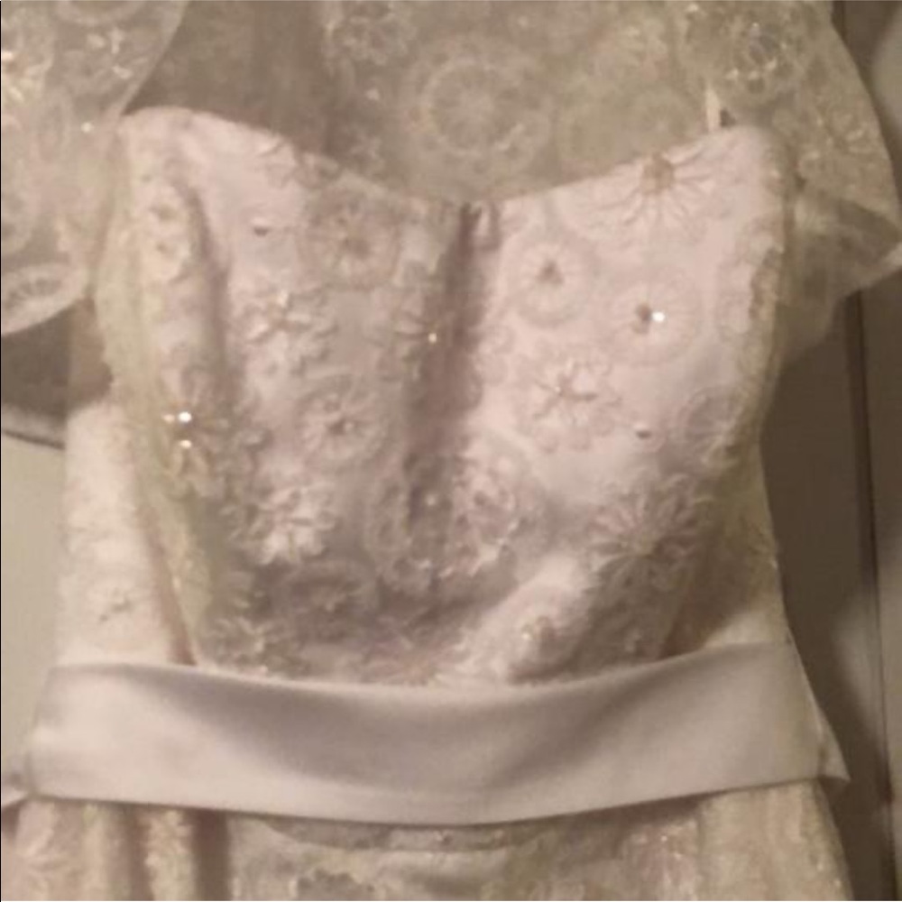Wedding dress
